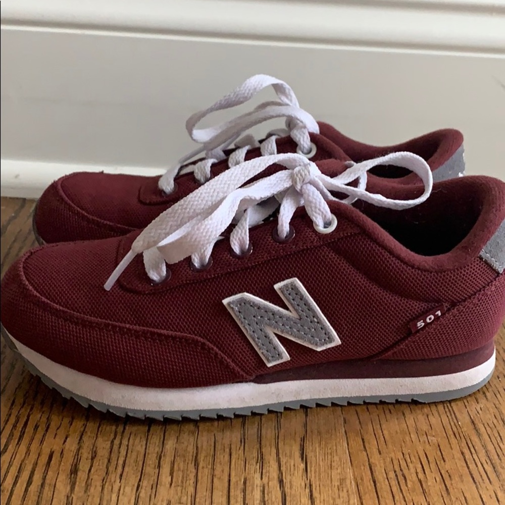 New Balance 501 boys tennis shoes